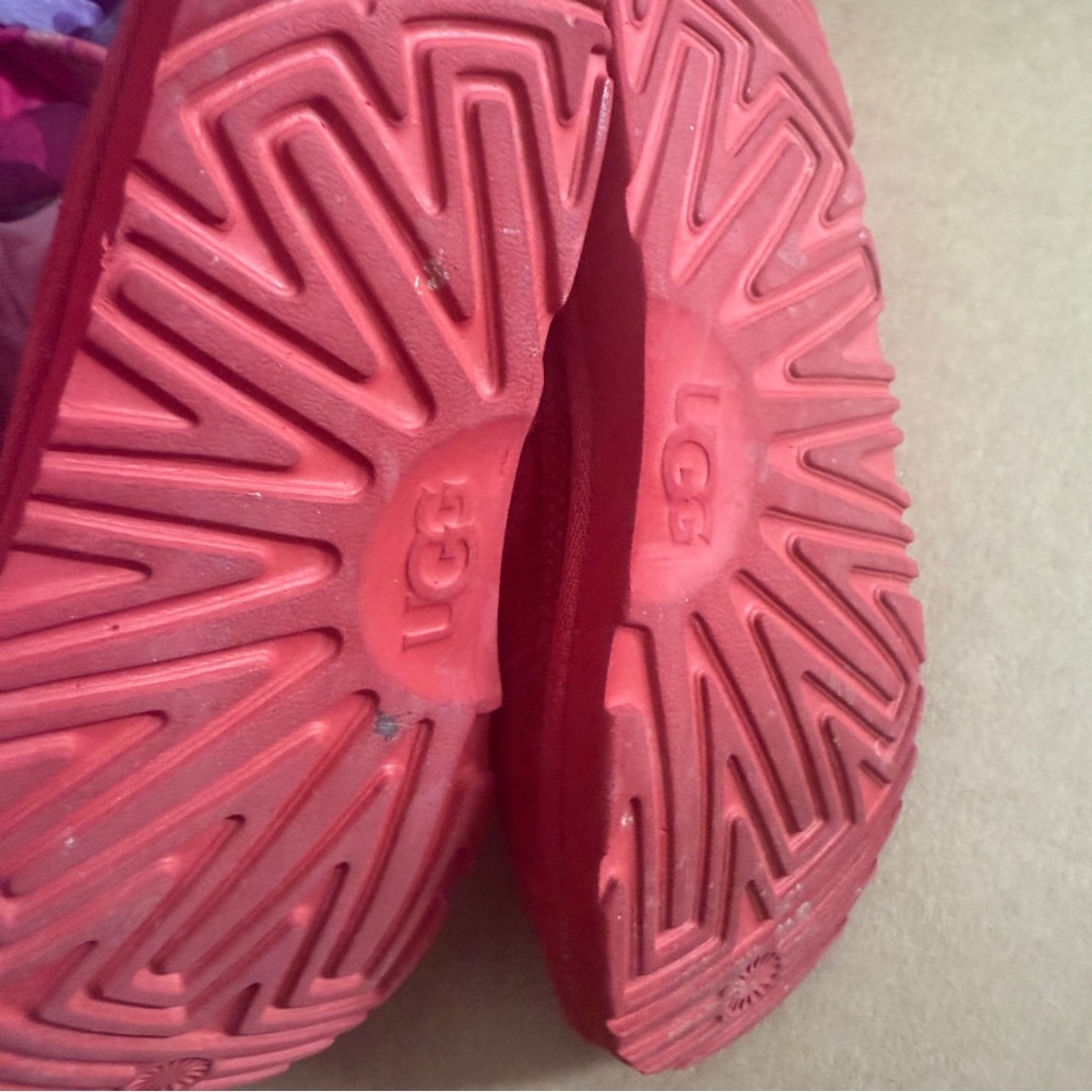 UGG Big Kids NEUMEL II Boots Samba Red! Size 4 - Picture 6 of 8